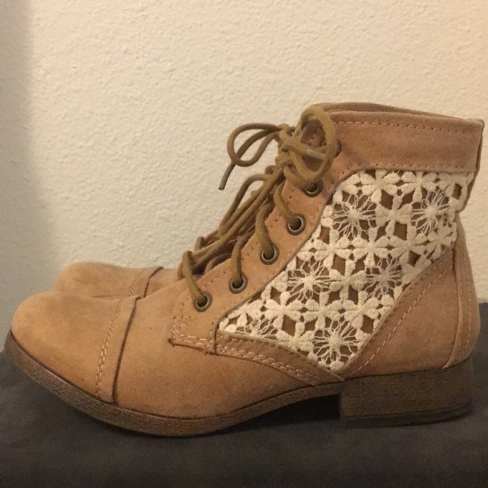 SM New York Chelsea Boots